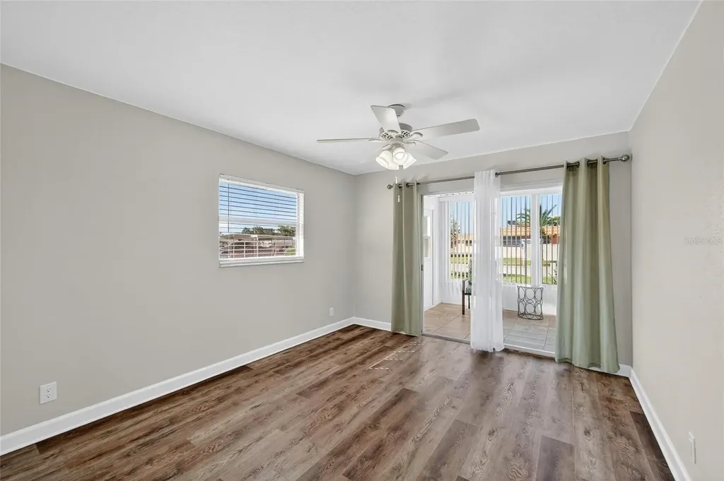 1802 Bedford Lane Sun City Center FL 33573