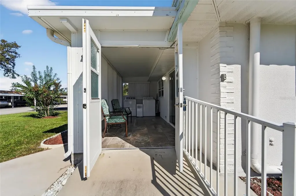 1802 Bedford Lane Sun City Center FL 33573