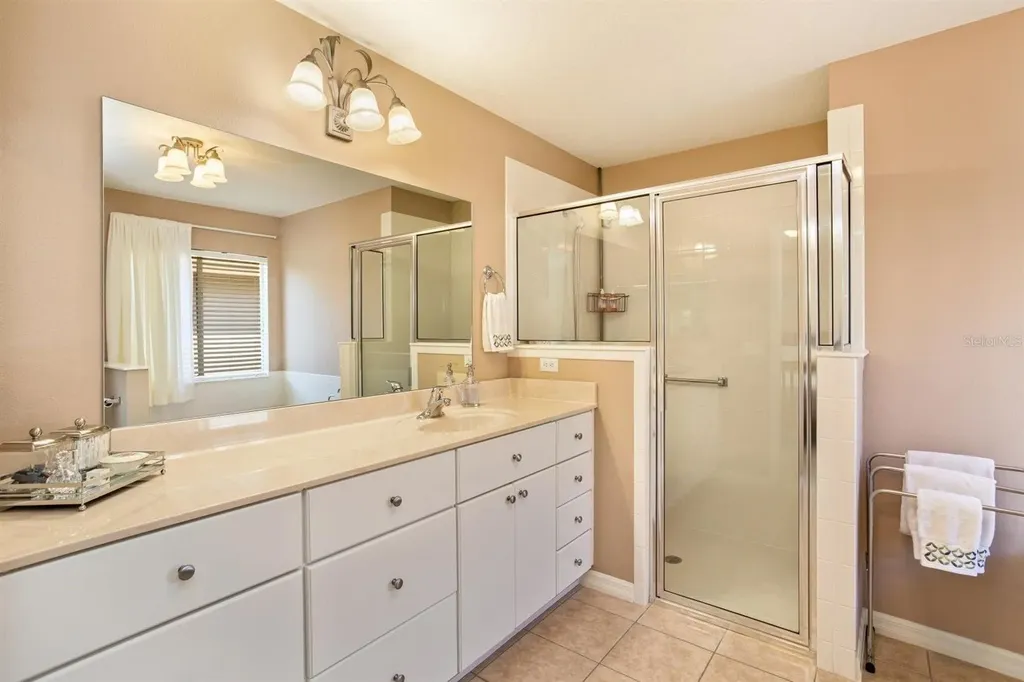 5552 King James Avenue Leesburg FL 34748