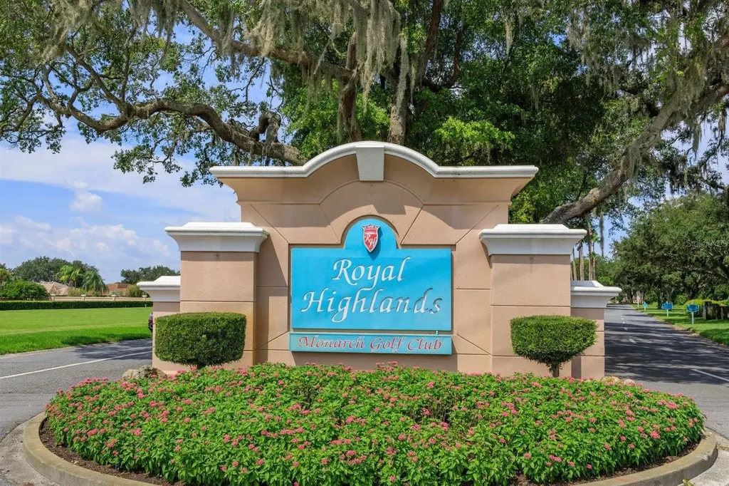 5552 King James Avenue Leesburg FL 34748