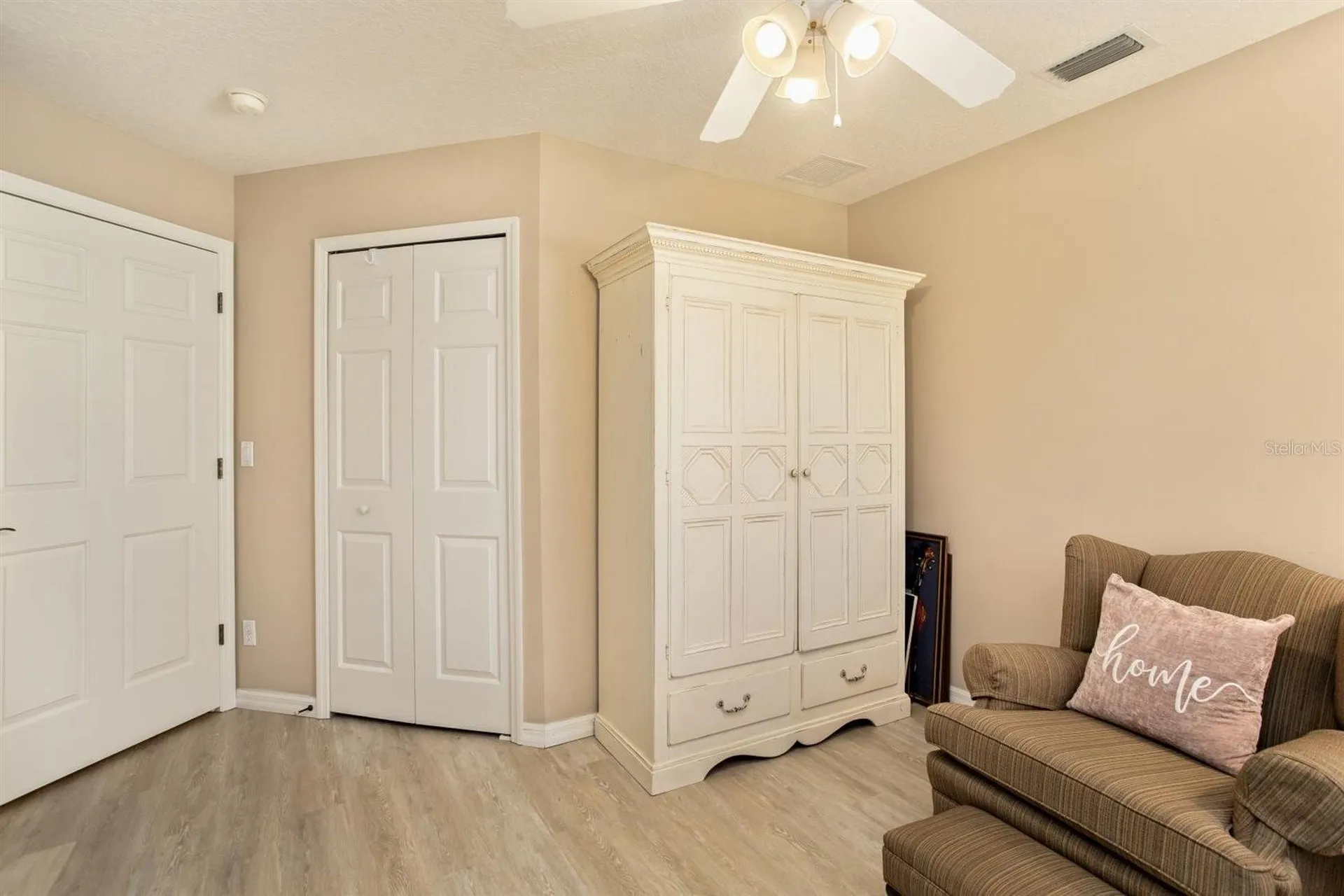 5552 King James Avenue Leesburg FL 34748