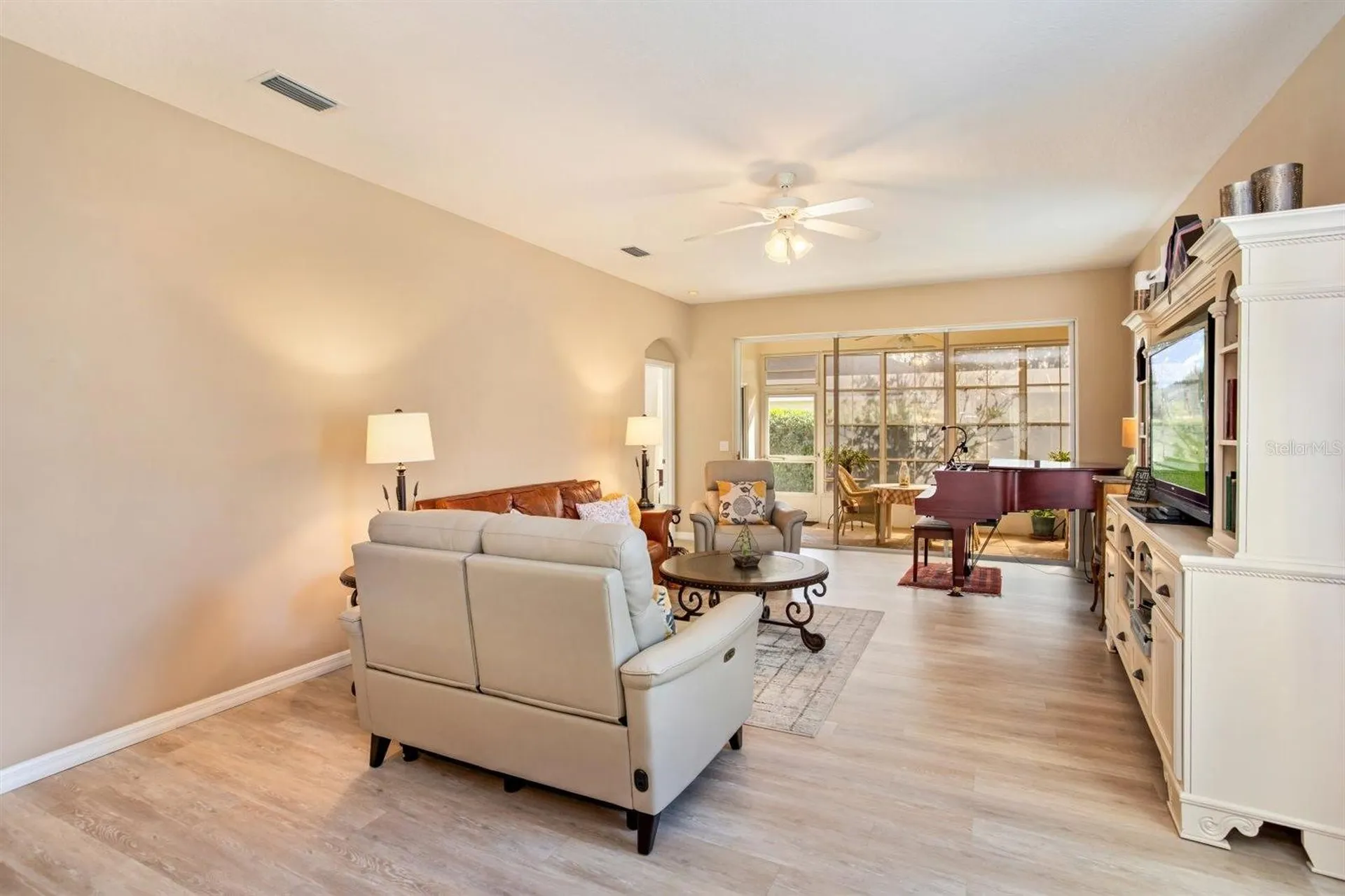 5552 King James Avenue Leesburg FL 34748