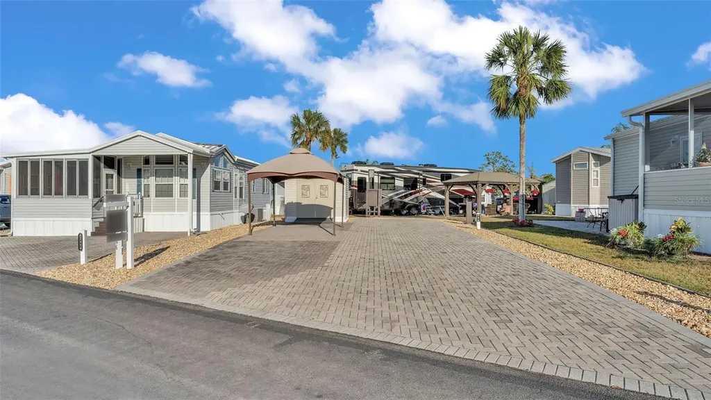 2436 Citrus Tree Road Clermont FL 34714