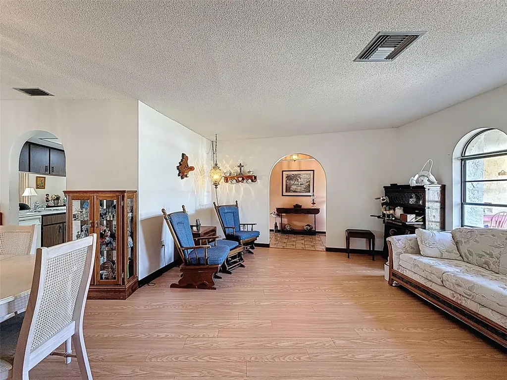 9030 Hernando Way Weeki Wachee FL 34613