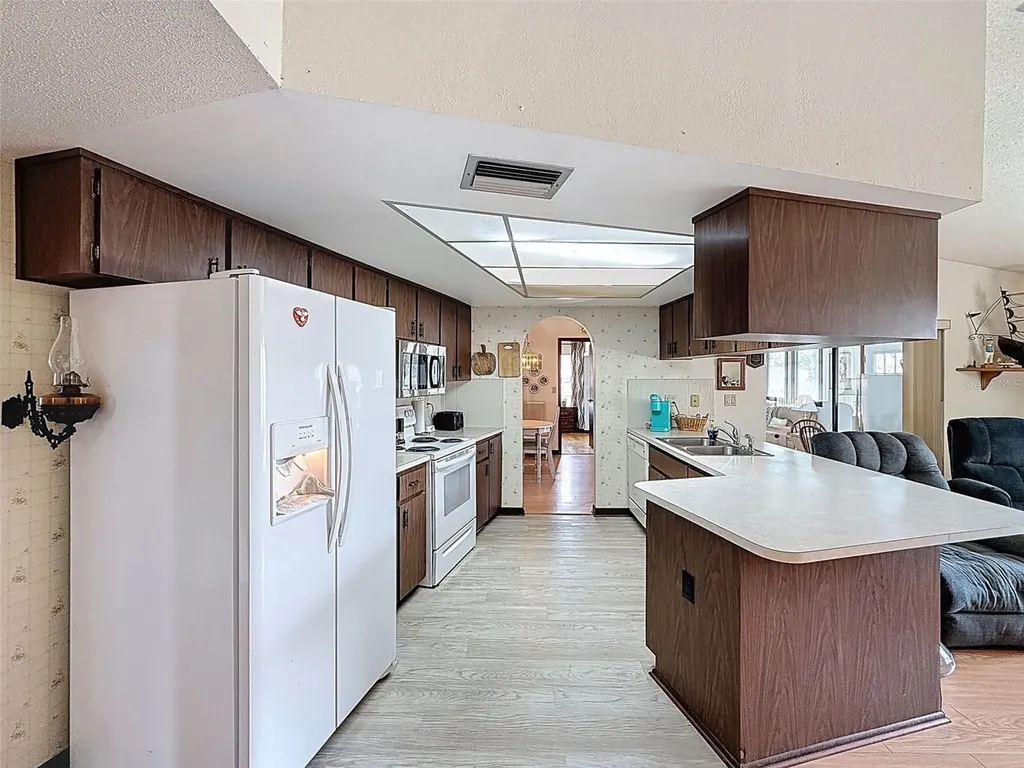 9030 Hernando Way Weeki Wachee FL 34613
