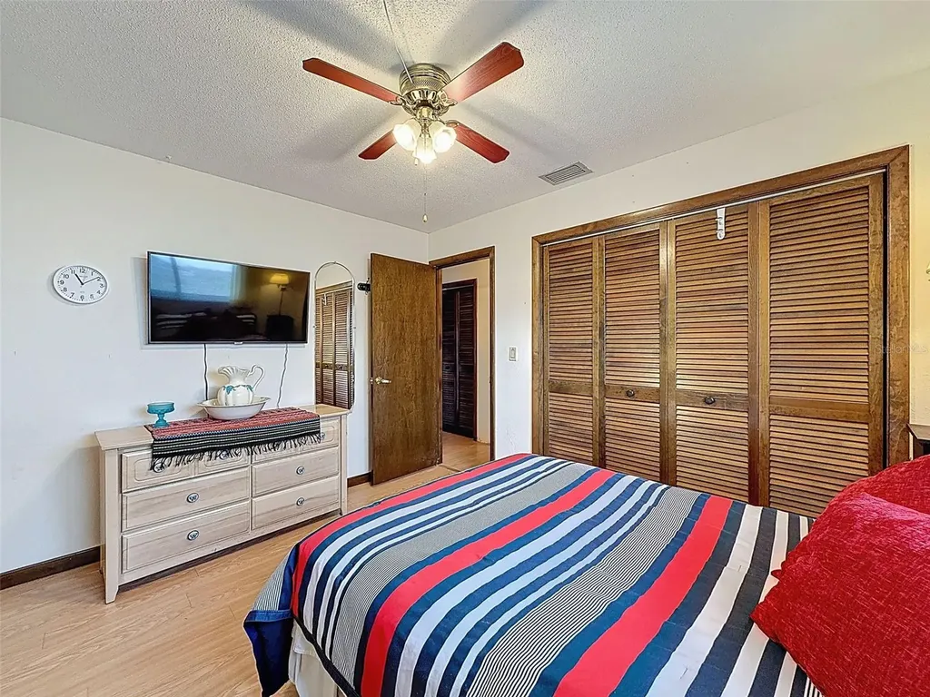 9030 Hernando Way Weeki Wachee FL 34613