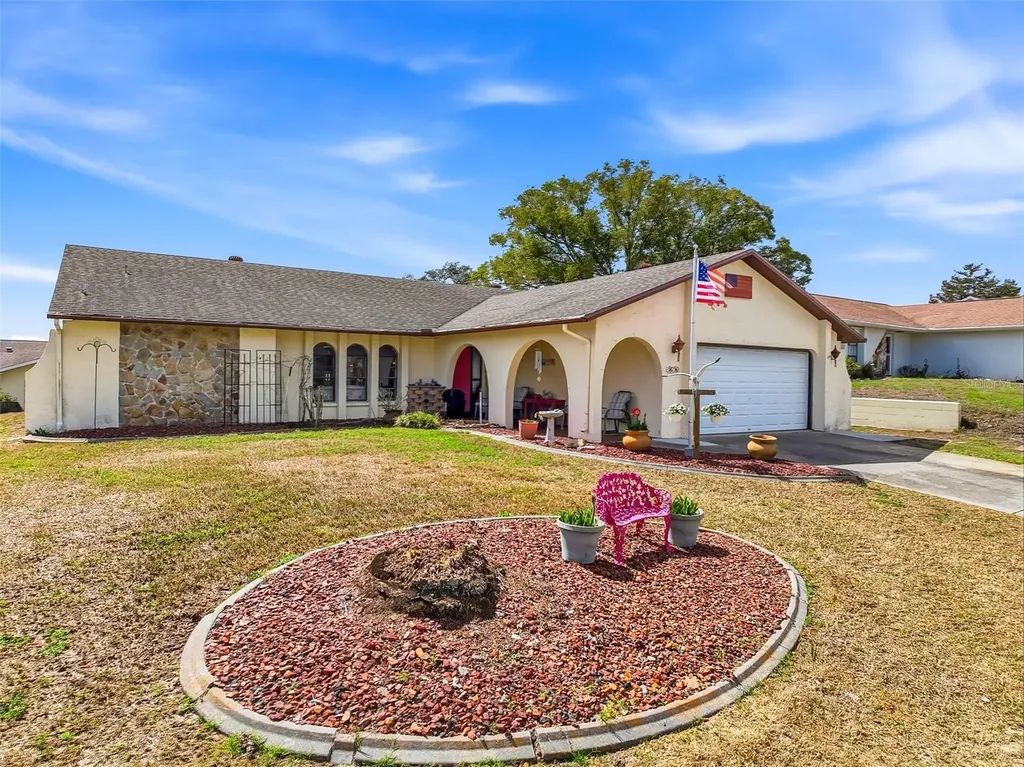 9030 Hernando Way Weeki Wachee FL 34613