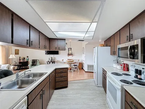 9030 Hernando Way Weeki Wachee FL 34613