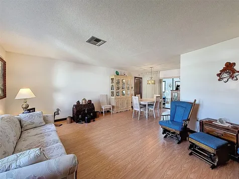 9030 Hernando Way Weeki Wachee FL 34613