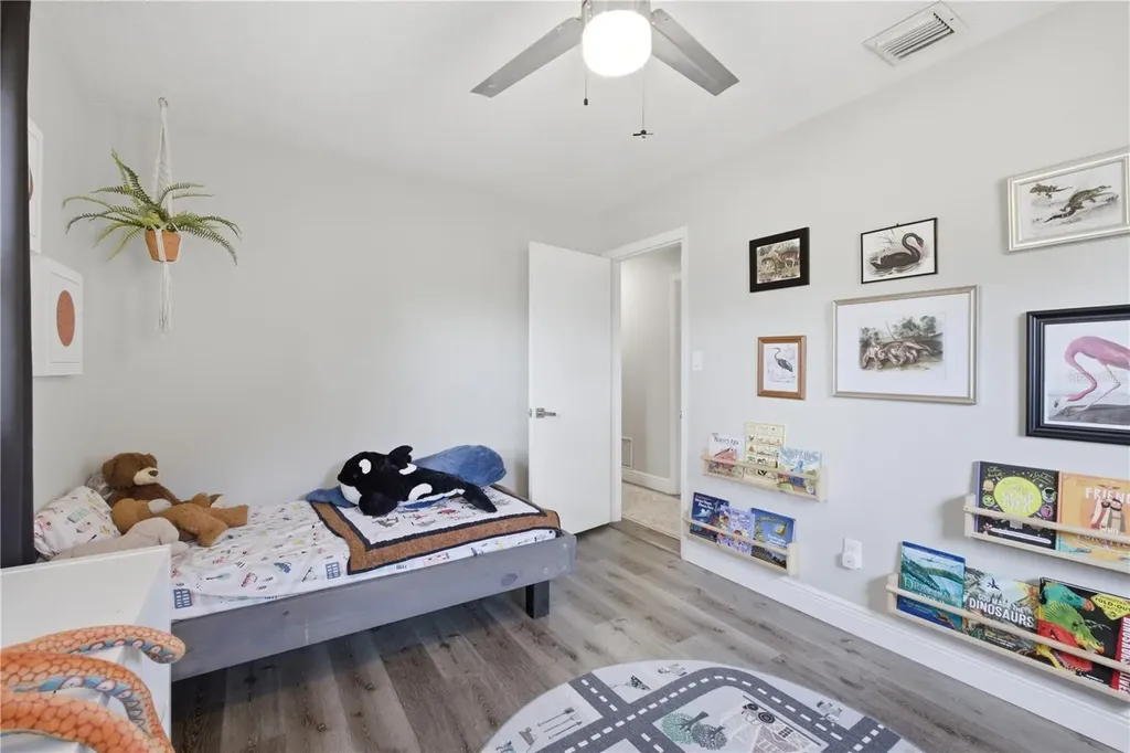 1107 Alfred Drive Orlando FL 32810