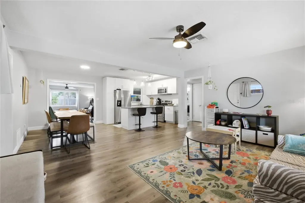 1107 Alfred Drive Orlando FL 32810