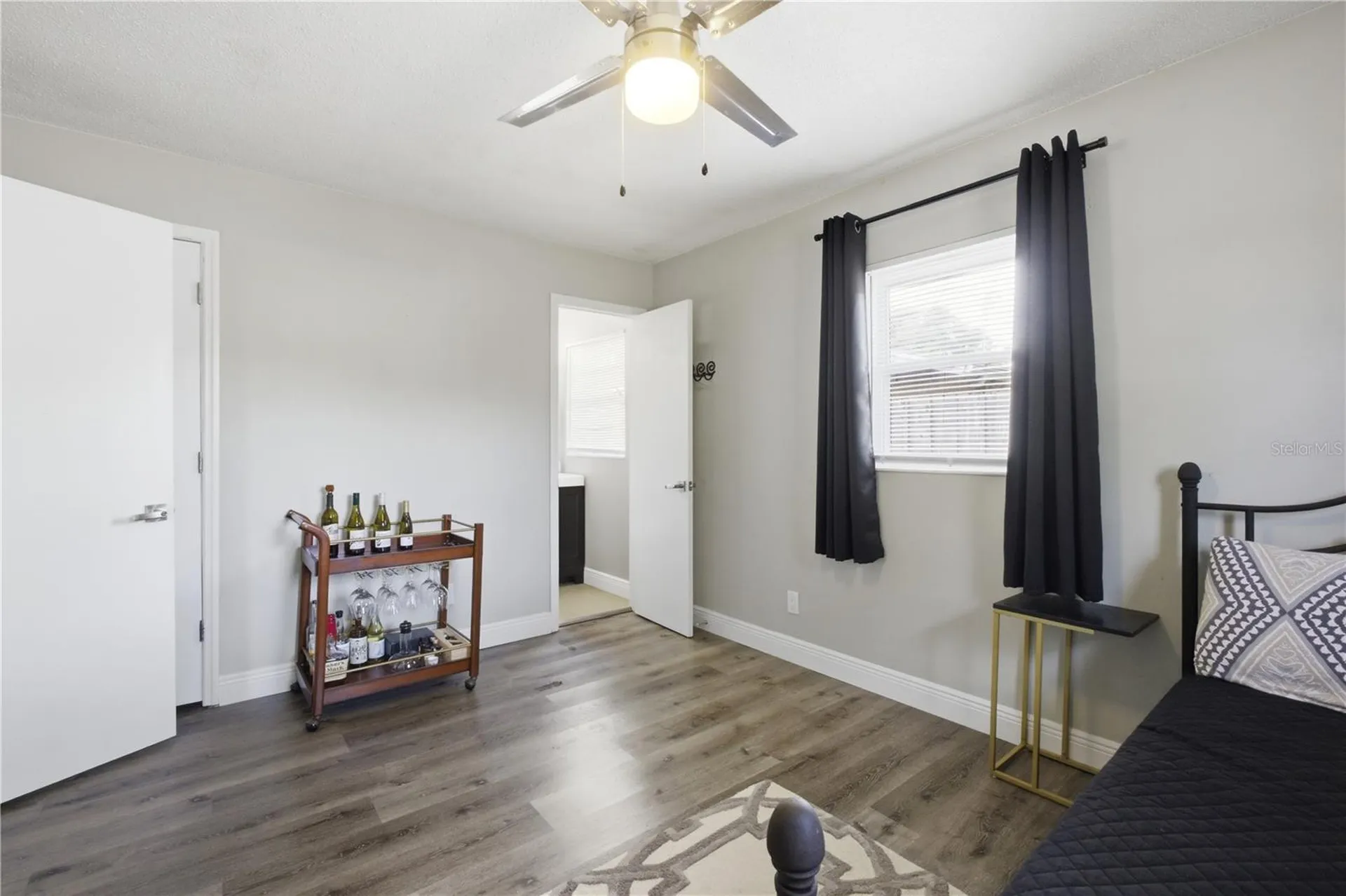 1107 Alfred Drive Orlando FL 32810