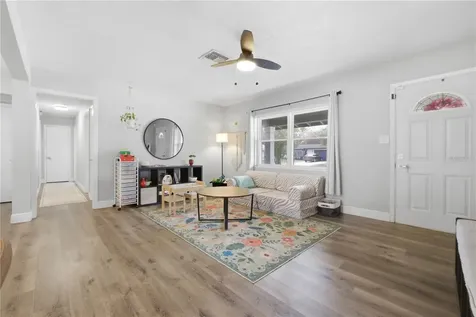 1107 Alfred Drive Orlando FL 32810