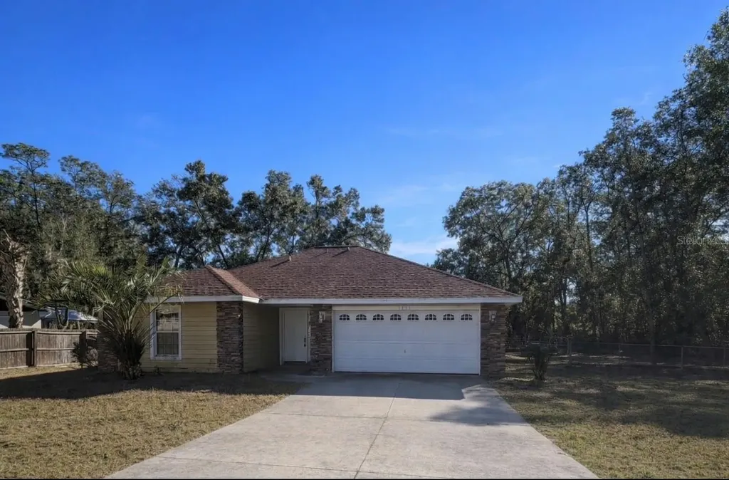 1221 Poe Street Inverness FL 34450