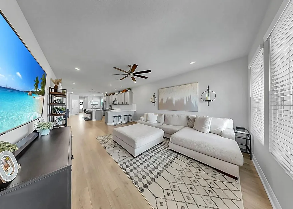 6279 Roadstead Court Apollo Beach FL 33572