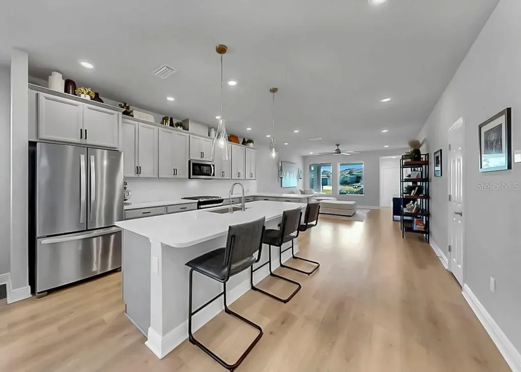 6279 Roadstead Court Apollo Beach FL 33572