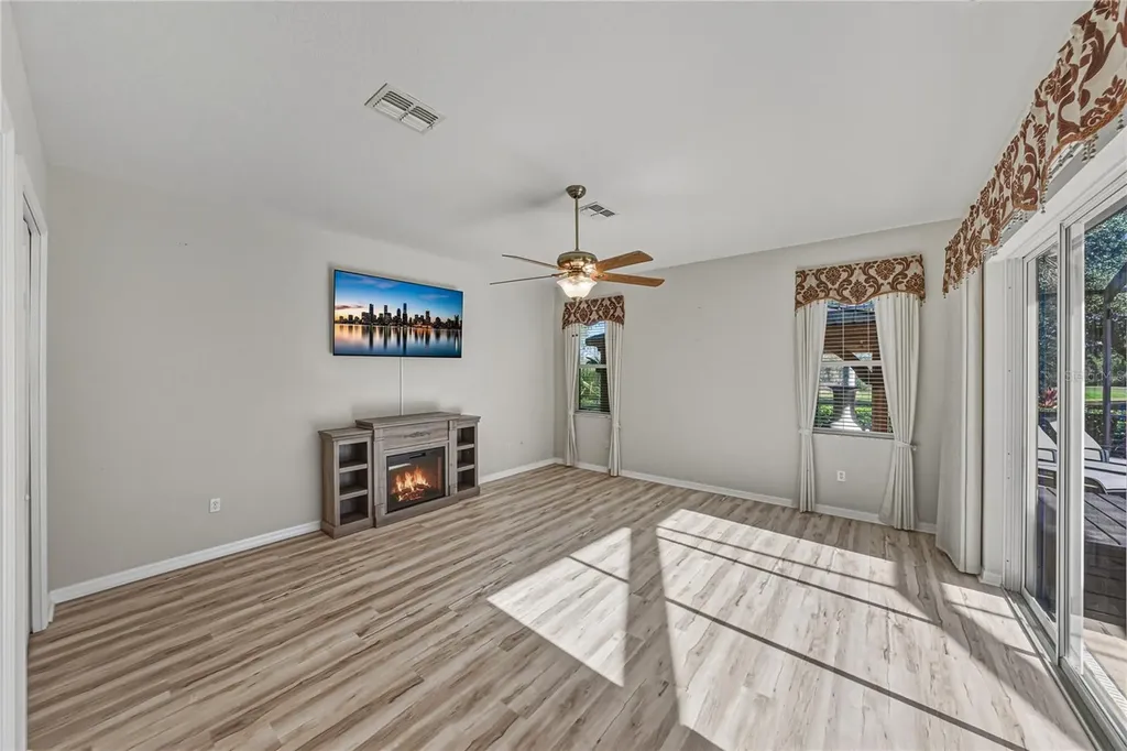 12852 Grand Traverse Drive Dade City FL 33525