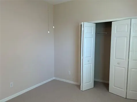 8025 Stirling Falls Circle Sarasota FL 34243