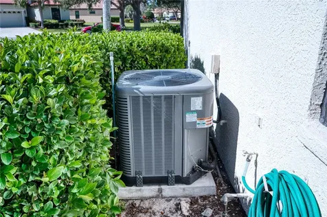 8025 Stirling Falls Circle Sarasota FL 34243