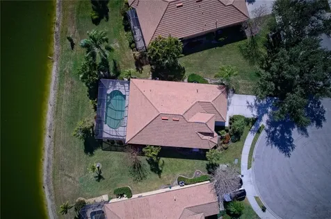 8025 Stirling Falls Circle Sarasota FL 34243