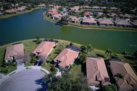 8025 Stirling Falls Circle Sarasota FL 34243