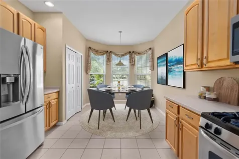 8025 Stirling Falls Circle Sarasota FL 34243