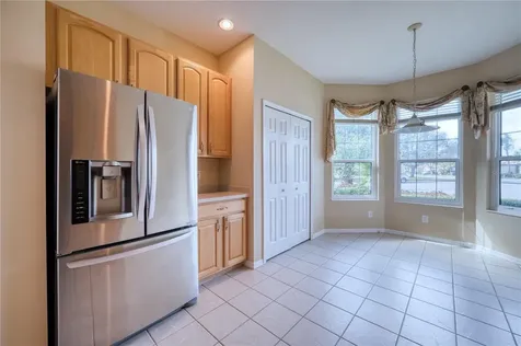 8025 Stirling Falls Circle Sarasota FL 34243