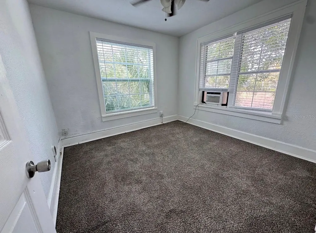 1310 28th Street N St Petersburg FL 33713