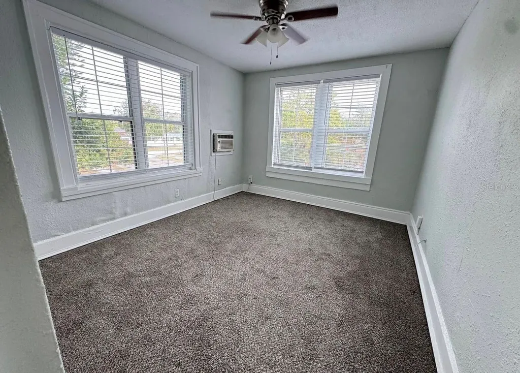 1310 28th Street N St Petersburg FL 33713