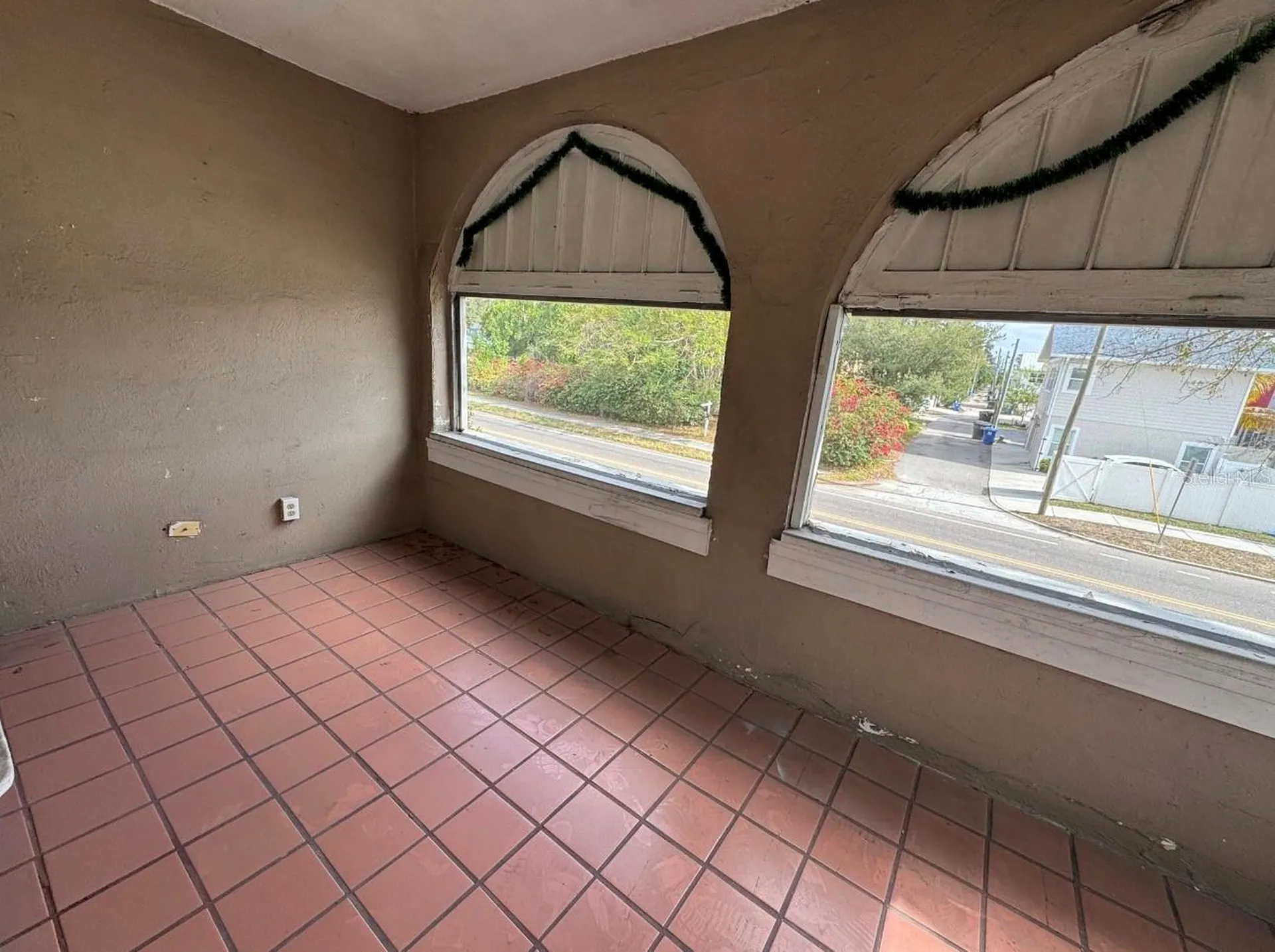 1310 28th Street N St Petersburg FL 33713