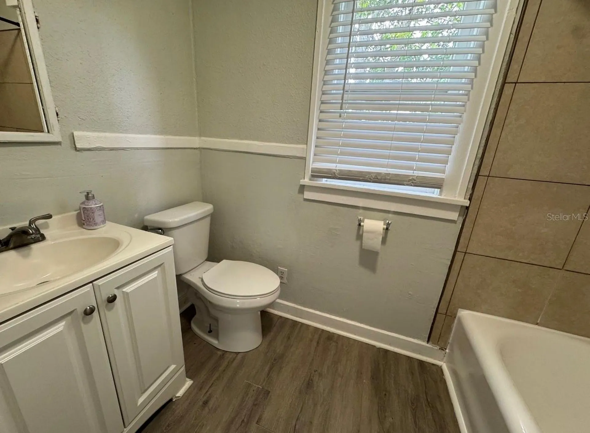 1310 28th Street N St Petersburg FL 33713