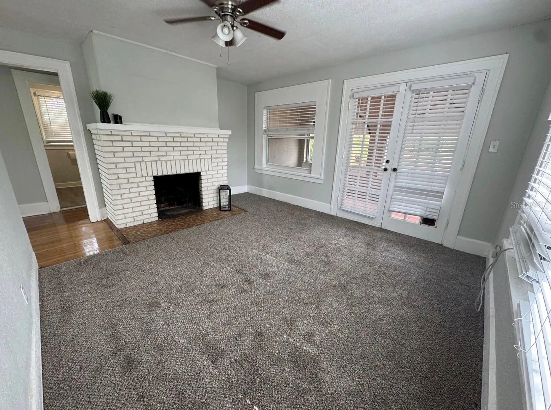 1310 28th Street N St Petersburg FL 33713
