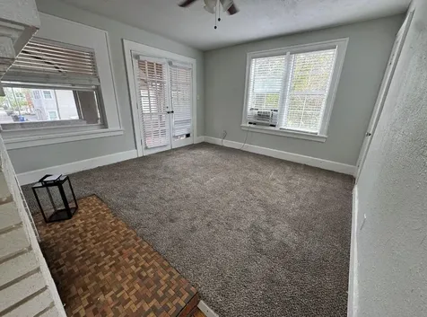1310 28th Street N St Petersburg FL 33713
