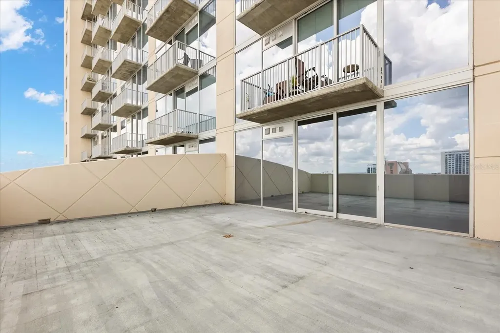 155 S Court Avenue Orlando FL 32801