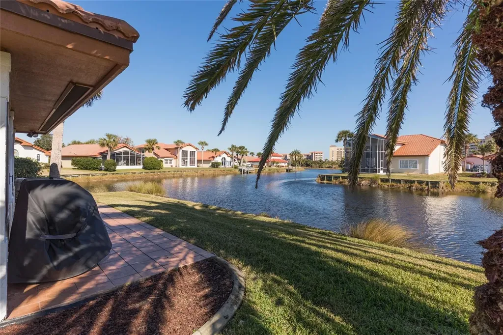 40 San Carlos Drive Palm Coast FL 32137