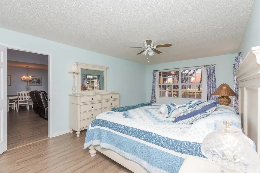 40 San Carlos Drive Palm Coast FL 32137