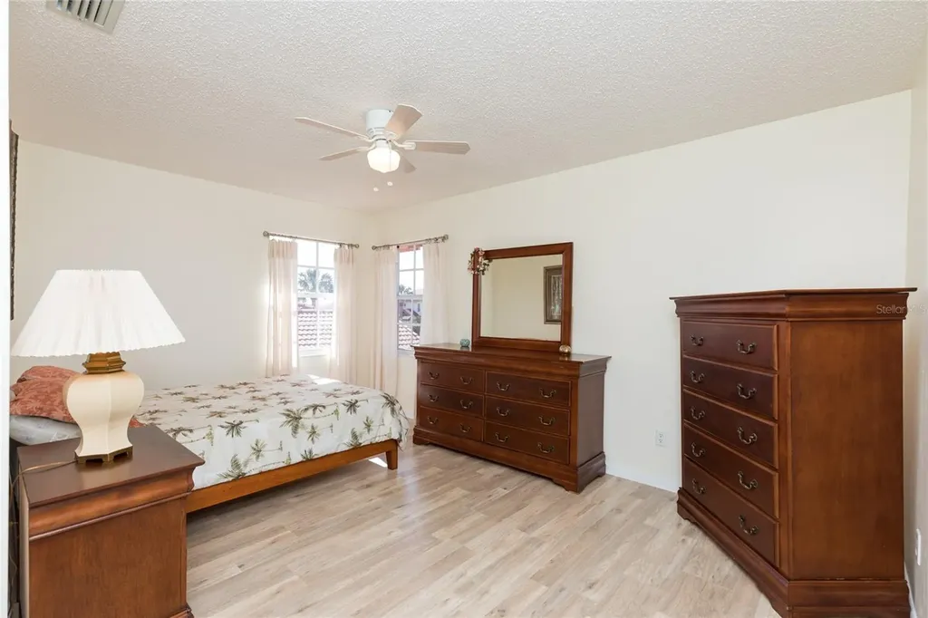 40 San Carlos Drive Palm Coast FL 32137