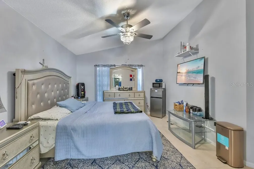 2426 Timothy Lane Kissimmee FL 34743