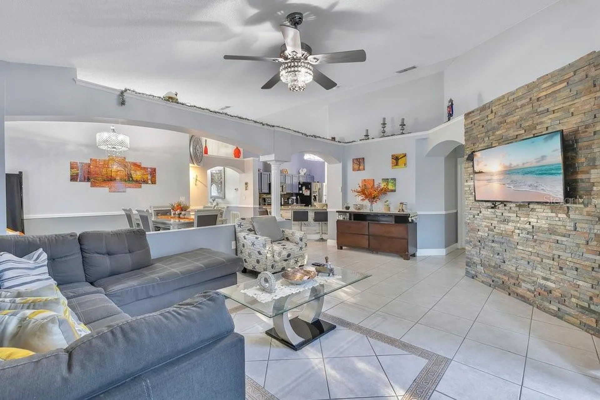 2426 Timothy Lane Kissimmee FL 34743