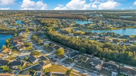 2426 Timothy Lane Kissimmee FL 34743