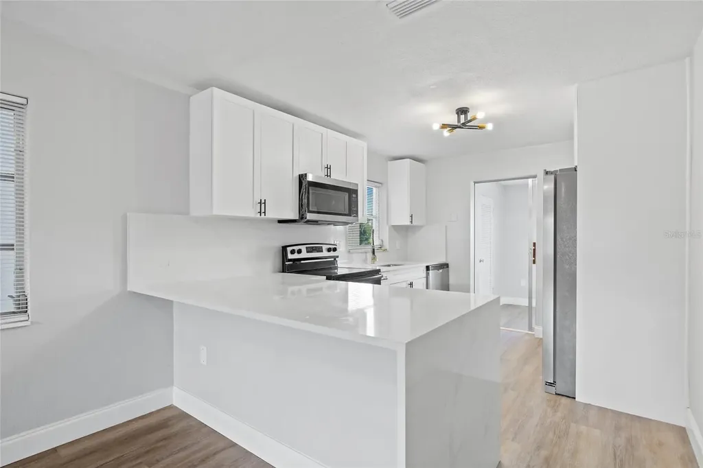 1000 49th Street N St Petersburg FL 33710