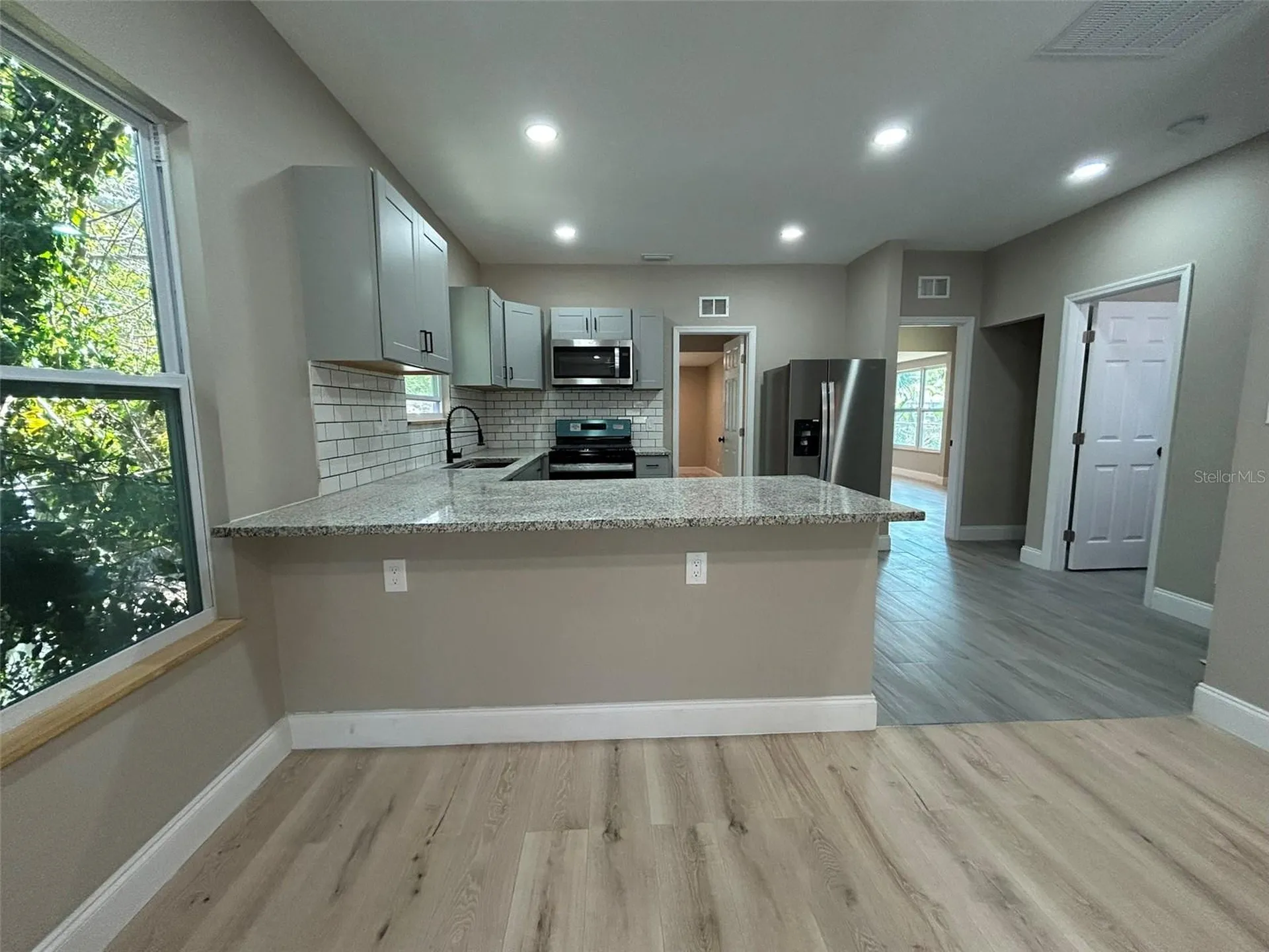 1218 13th Avenue S St Petersburg FL 33705