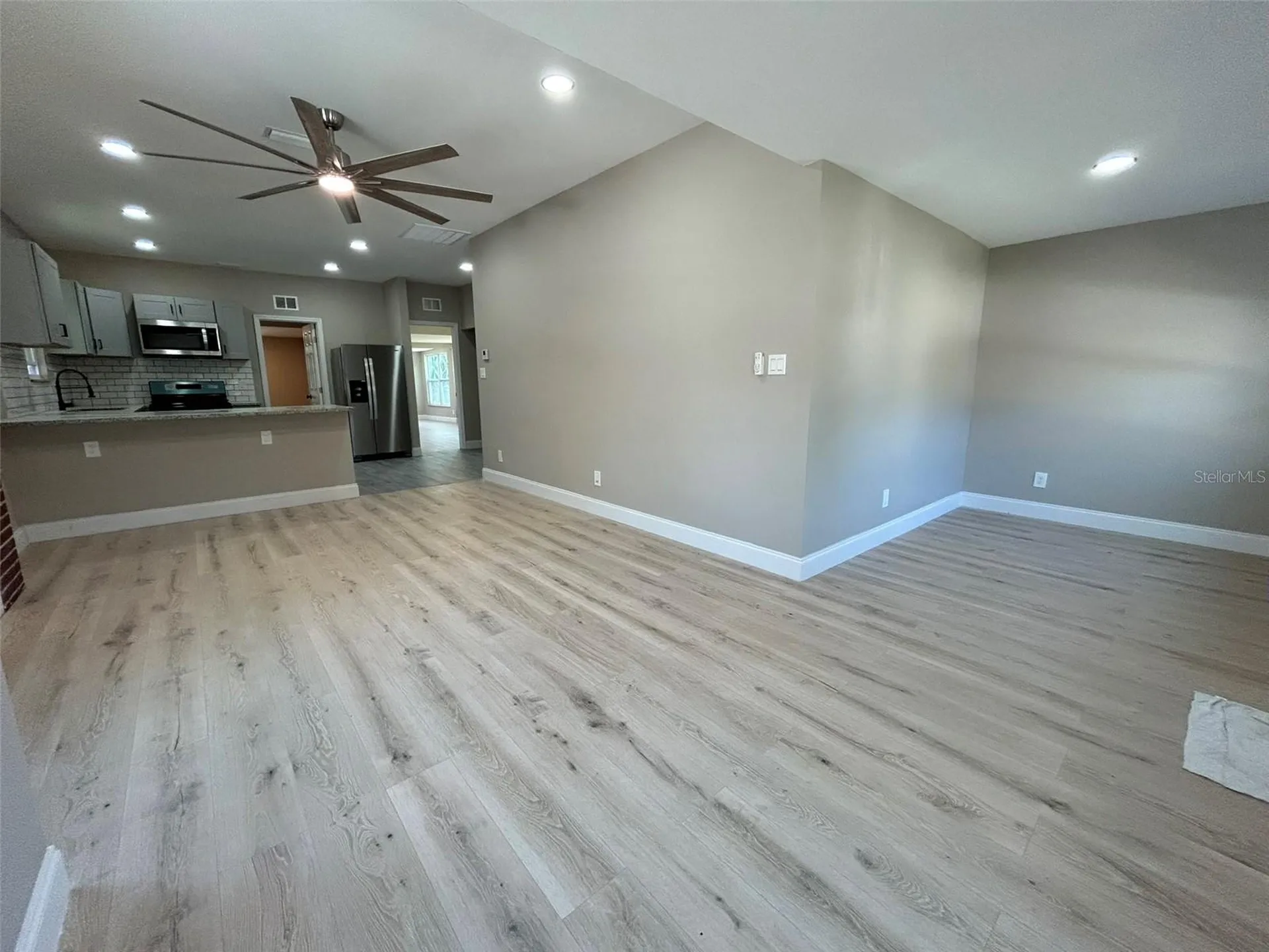 1218 13th Avenue S St Petersburg FL 33705