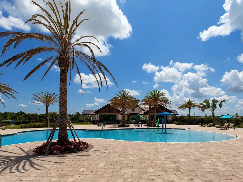 16818 Berwick Terrace Lakewood Ranch FL 34202