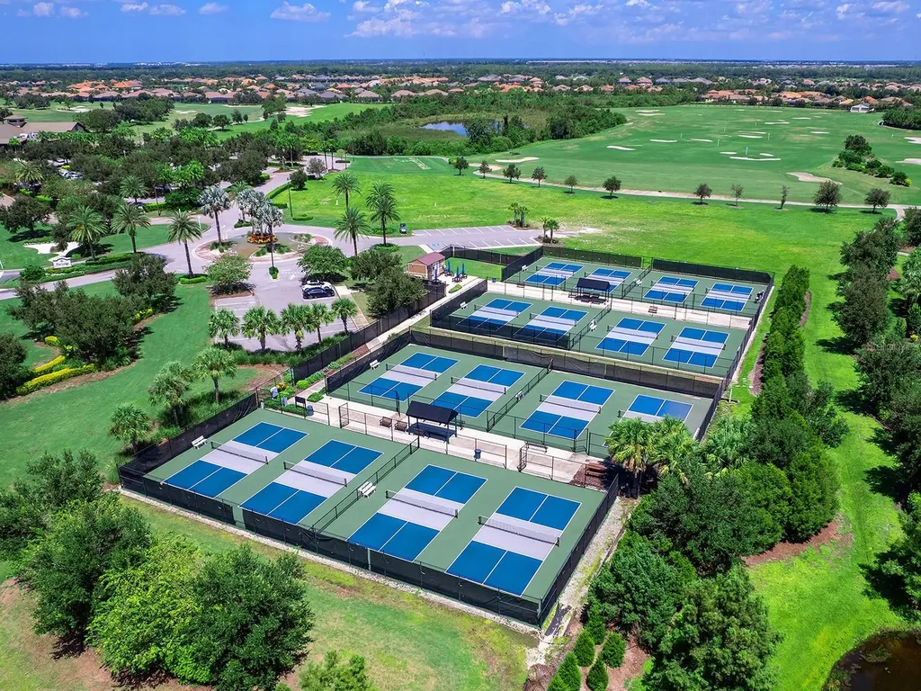 16818 Berwick Terrace Lakewood Ranch FL 34202