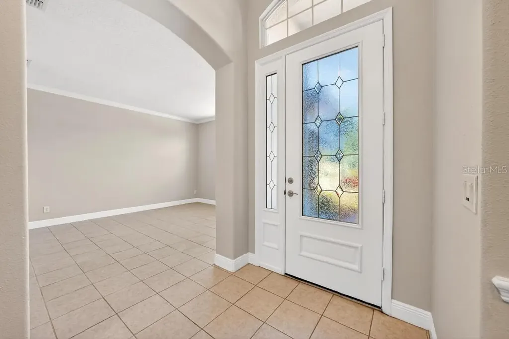 201 W Blue Water Edge Drive Eustis FL 32736