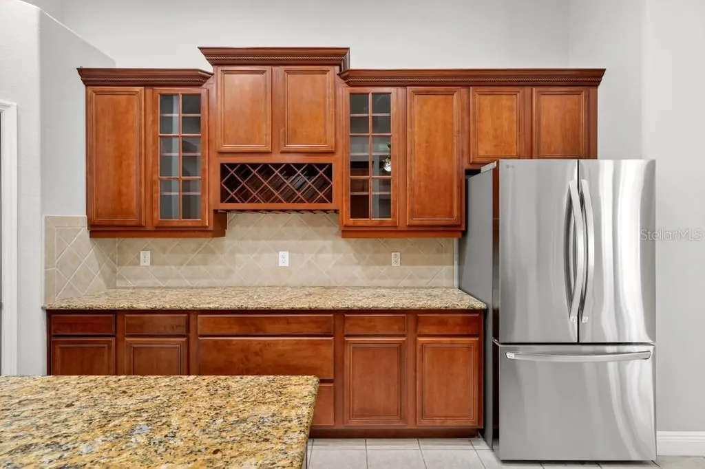 201 W Blue Water Edge Drive Eustis FL 32736