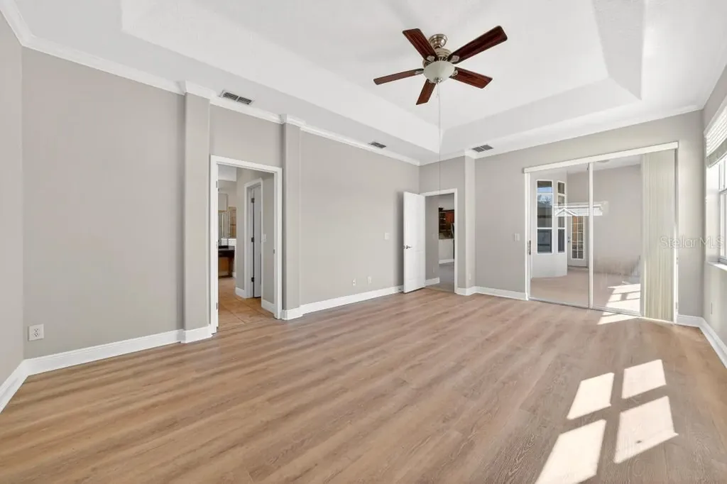 201 W Blue Water Edge Drive Eustis FL 32736