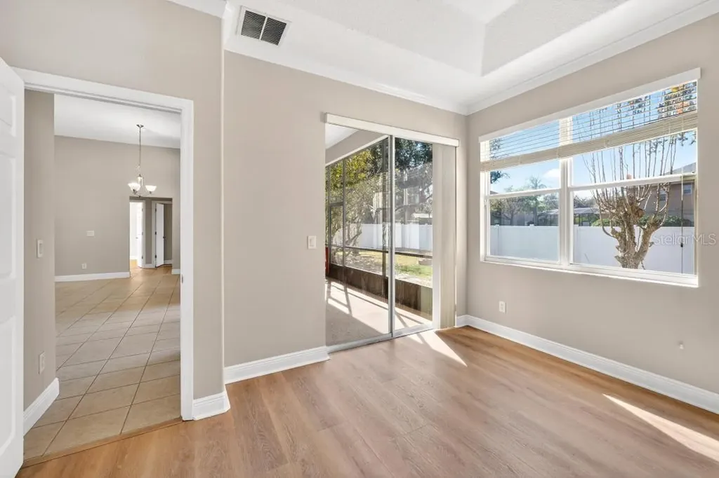 201 W Blue Water Edge Drive Eustis FL 32736