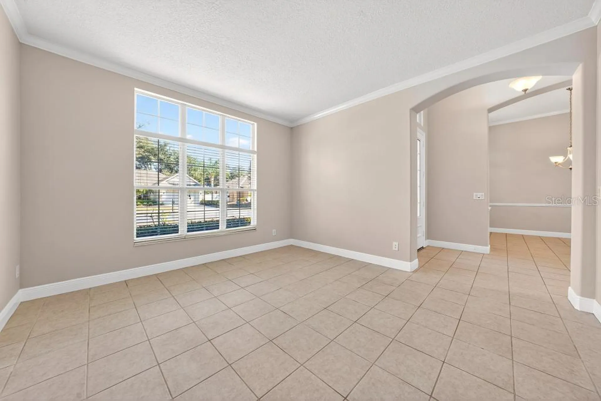 201 W Blue Water Edge Drive Eustis FL 32736